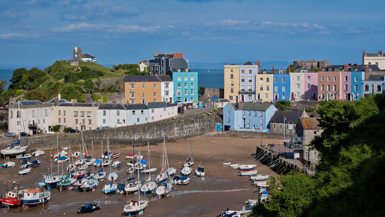 Tenby to Lydstep Pembrokeshire Coast Wales