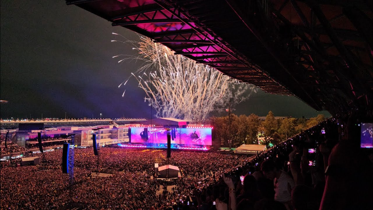 Oasis - Wonderwall/Champagne Supernova (Live at Estadio GNP, Mexico City - September 12th, 2025)