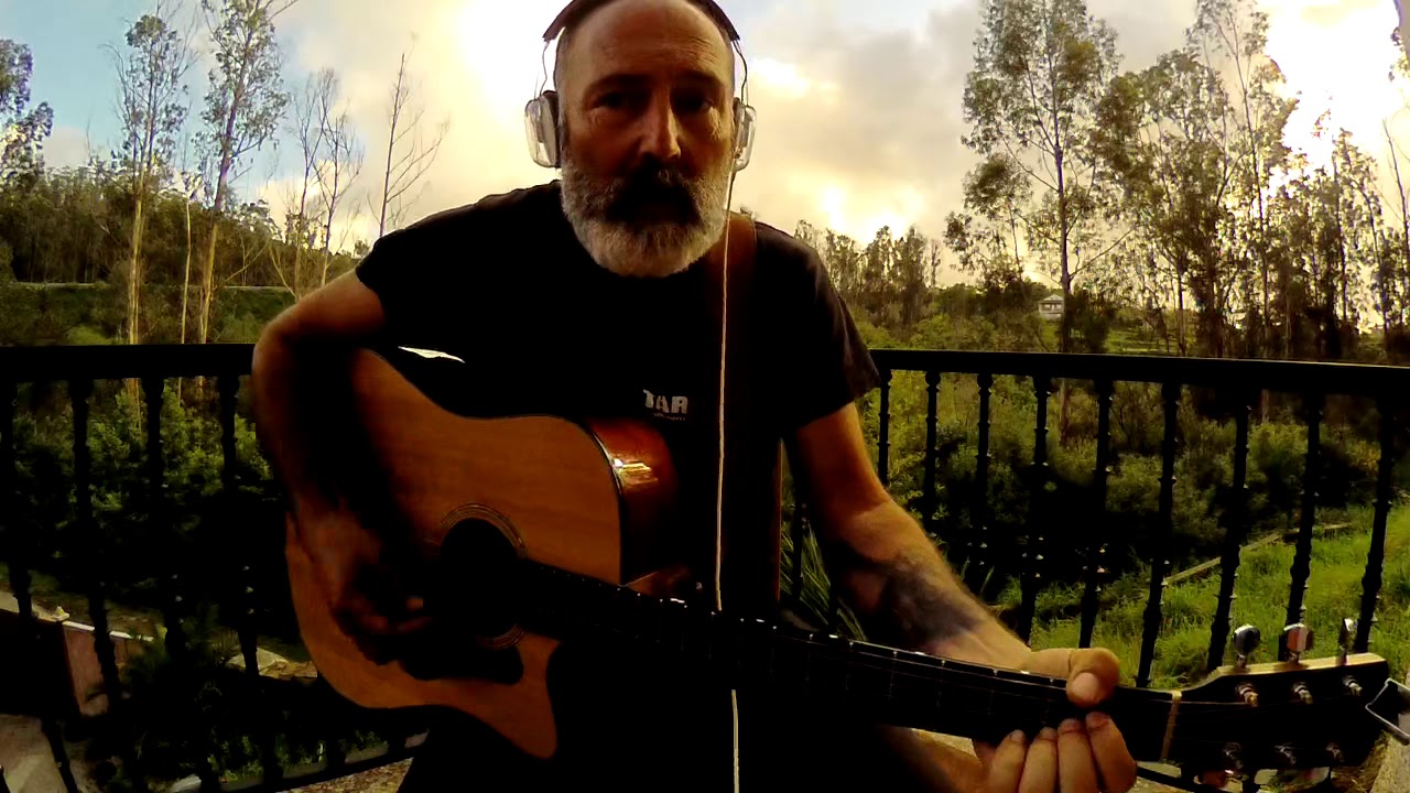 Brilliant Disguise . Bruce Springsteen acoustic cover.