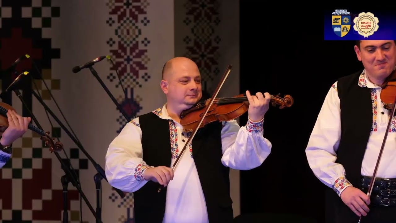 Suită instrumentală din zona de câmpie a Clujului - Orchestra profesionistă „Cununa Transilvană”