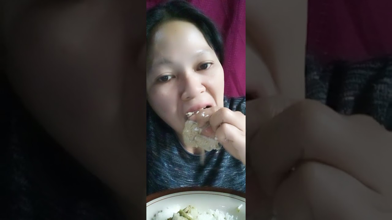 Makannya tumis terong ayam cabe ijo