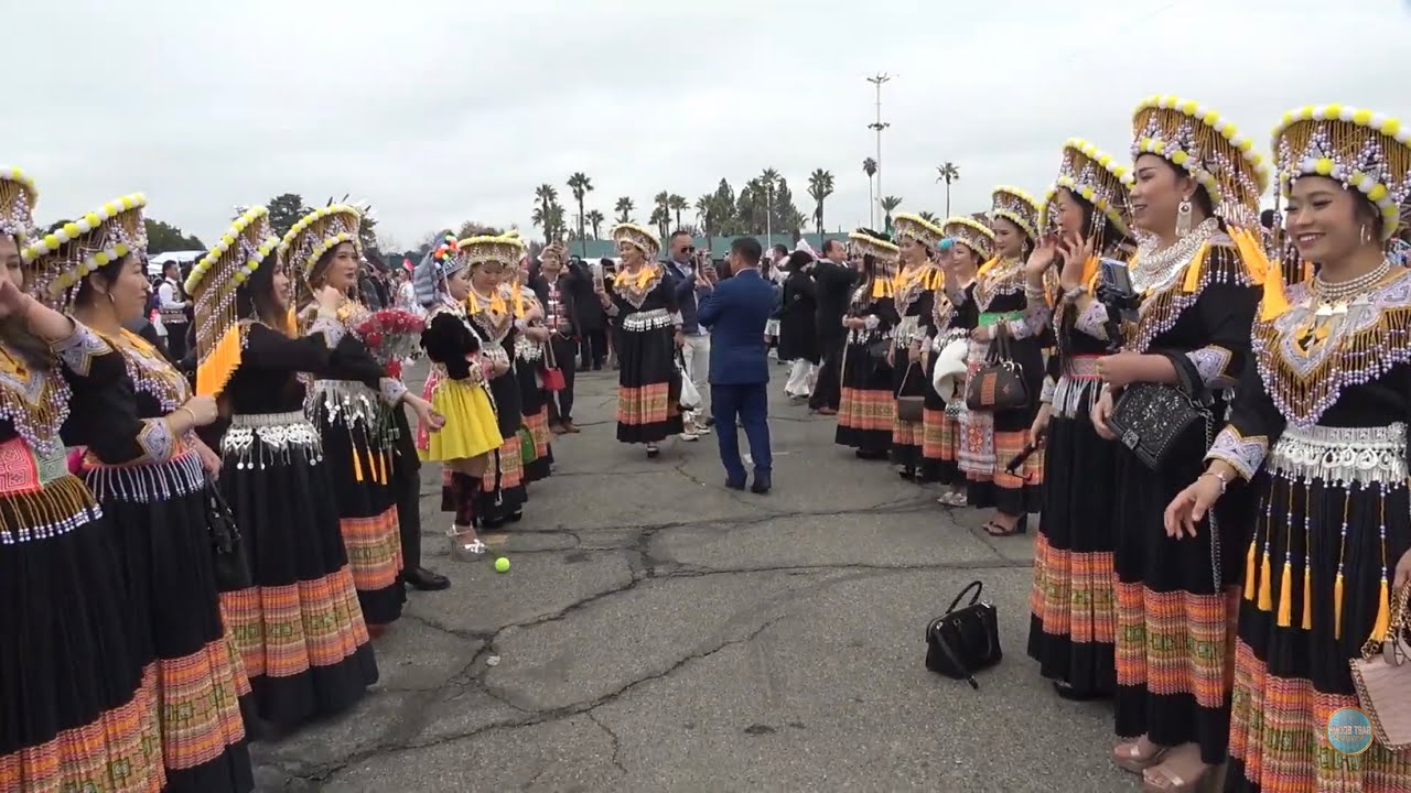 Fresno Hmong New Year 2024 25  Family & Friends Pictures