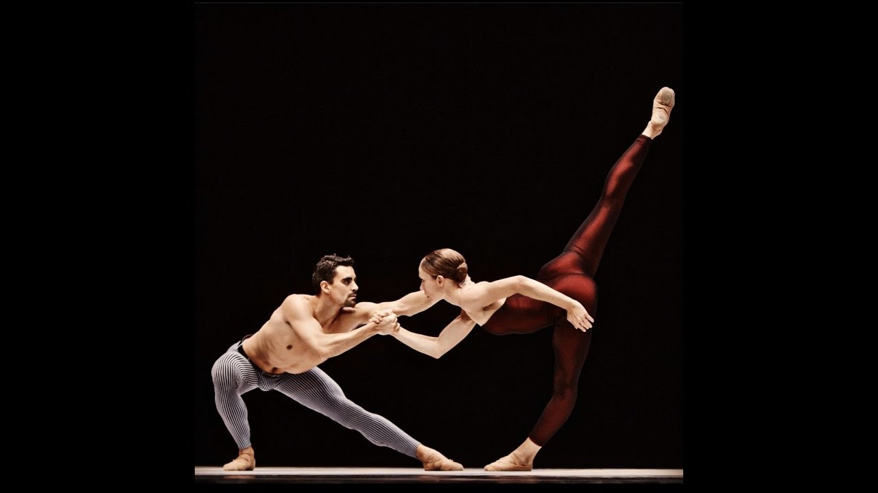 Fantasia. Hans van Manen. Netherlands Dance Theater.