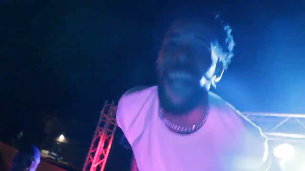 I❤Krekinha- Vinyee G x Nigga Kikas x Batcha x Felaz x Wezzy Keep (live Show)