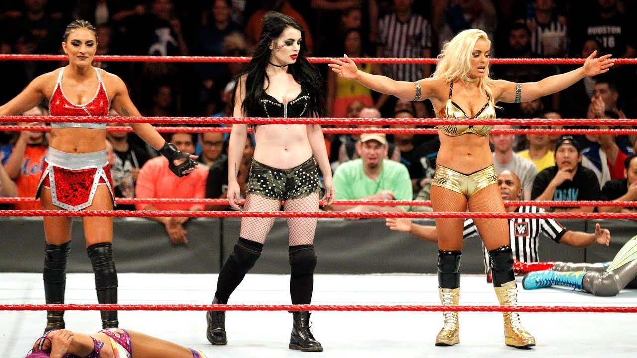 Retour de Paige! + Début de Sonya Deville et Mandy Rose: Raw, 20 Novembre 2017 VF