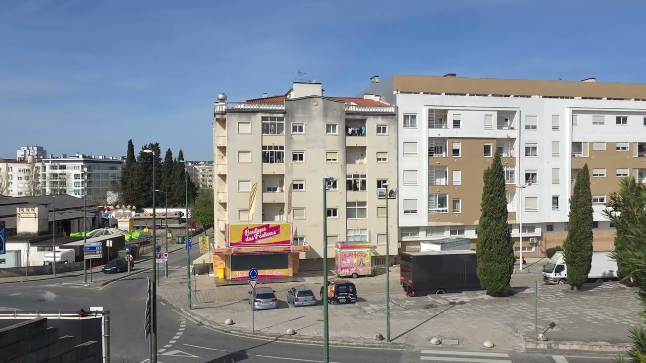Взгляд на Рио Майор (Португалия)    A View of Rio Maior (Portugal)