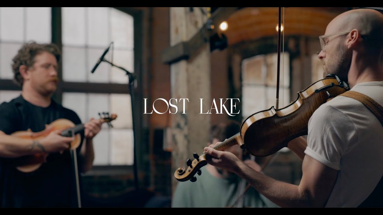 LOST LAKE - The Fretless - LIVE!