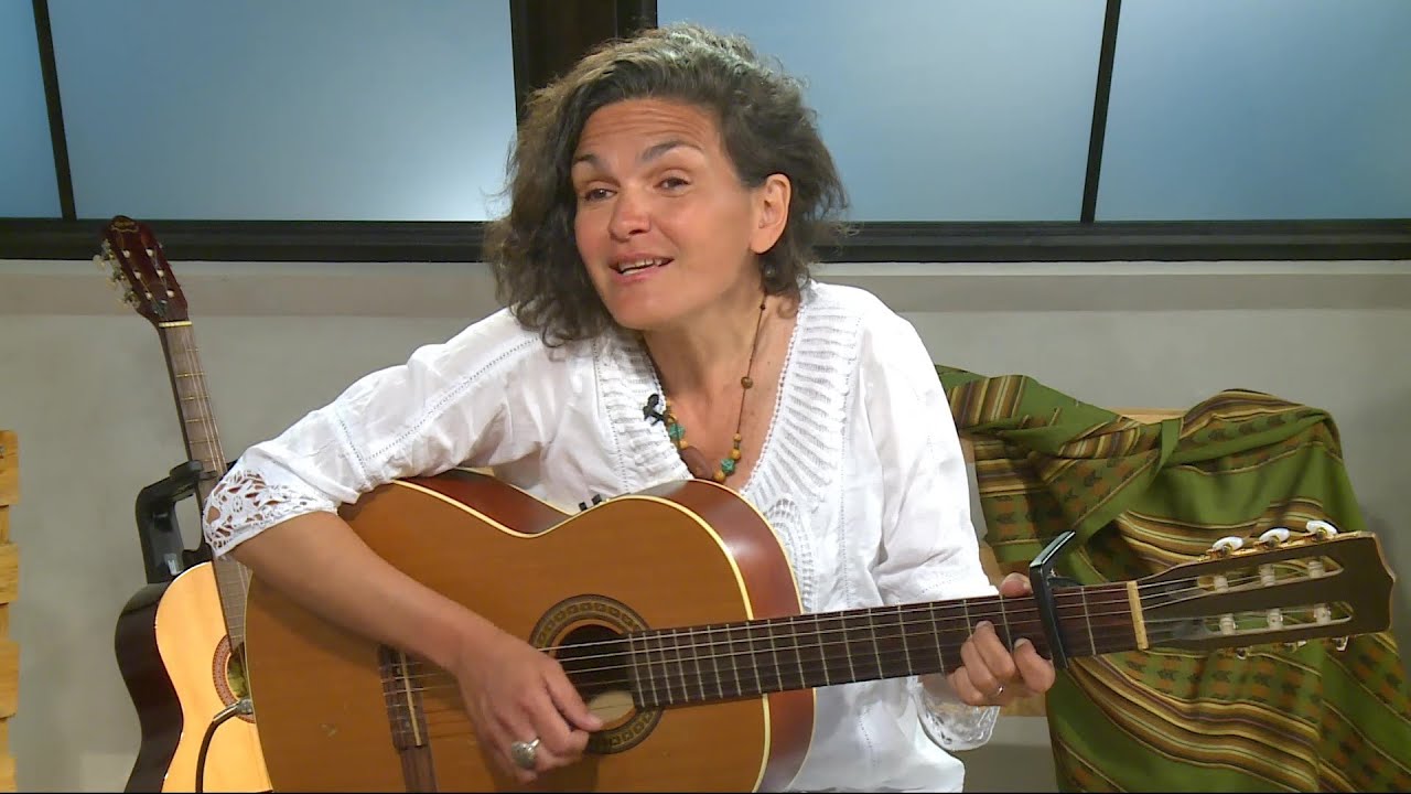 Encuentro, música y oración: Paula Basalo