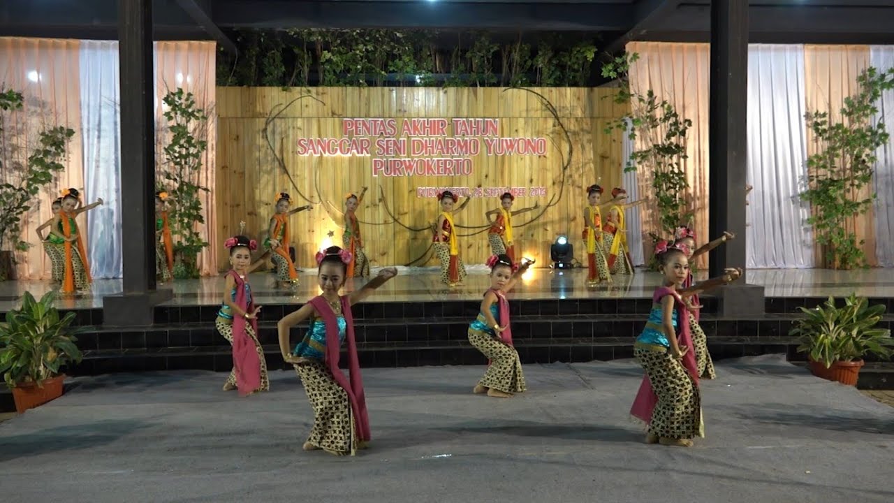 Tari Gambyong Banyumasan - Pentas Akhir Tahun Sanggar Seni Dharmo Yuwono Purwokerto 2019