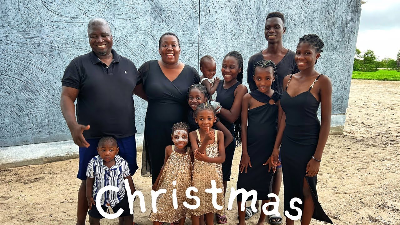 Christmas Lunch | Village | Zambezi | Family