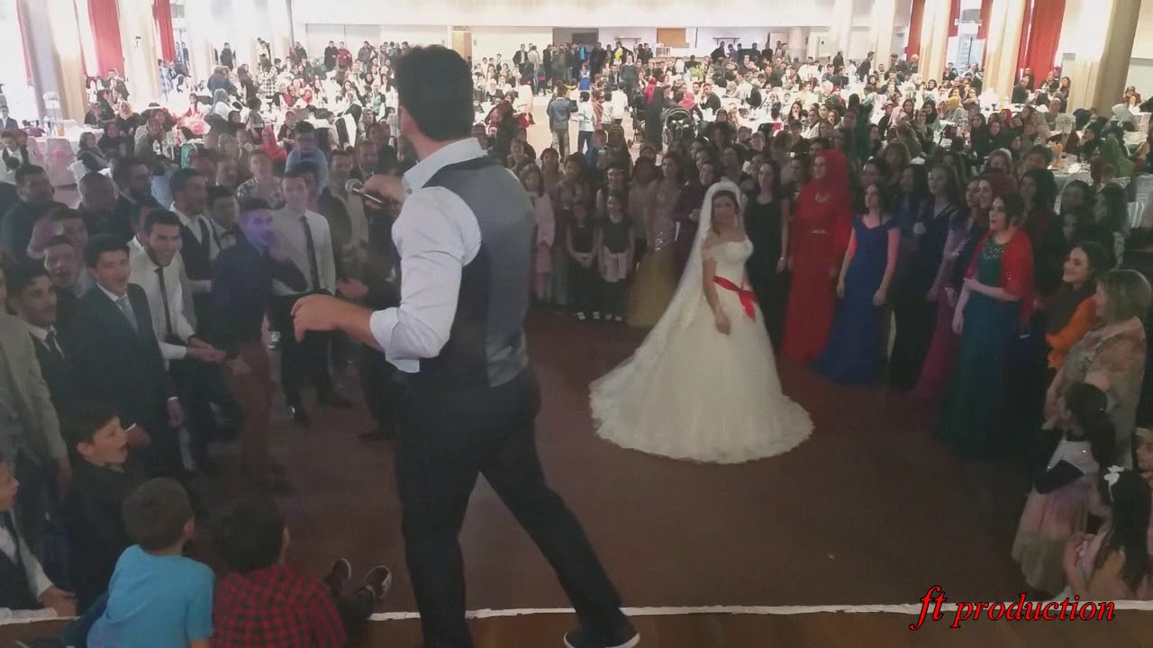 Yerinde duramayan adam Harika Bir Düğün Fransa - Grup EFSANE - Fatih TORUN