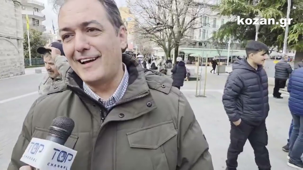 kozan.gr: Παράσταση διαμαρτυρίας αγροτών έξω από το Δημαρχείο Κοζάνης