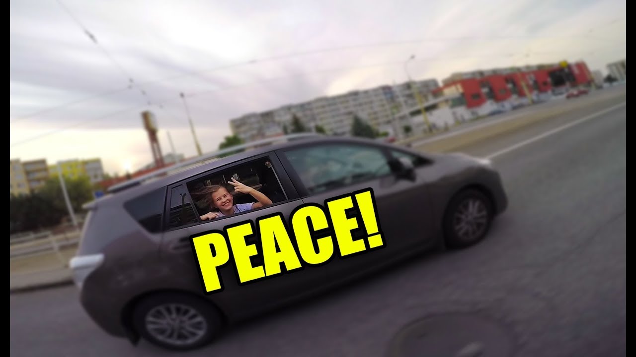 Motomenty #19 🏍 Život na zraze