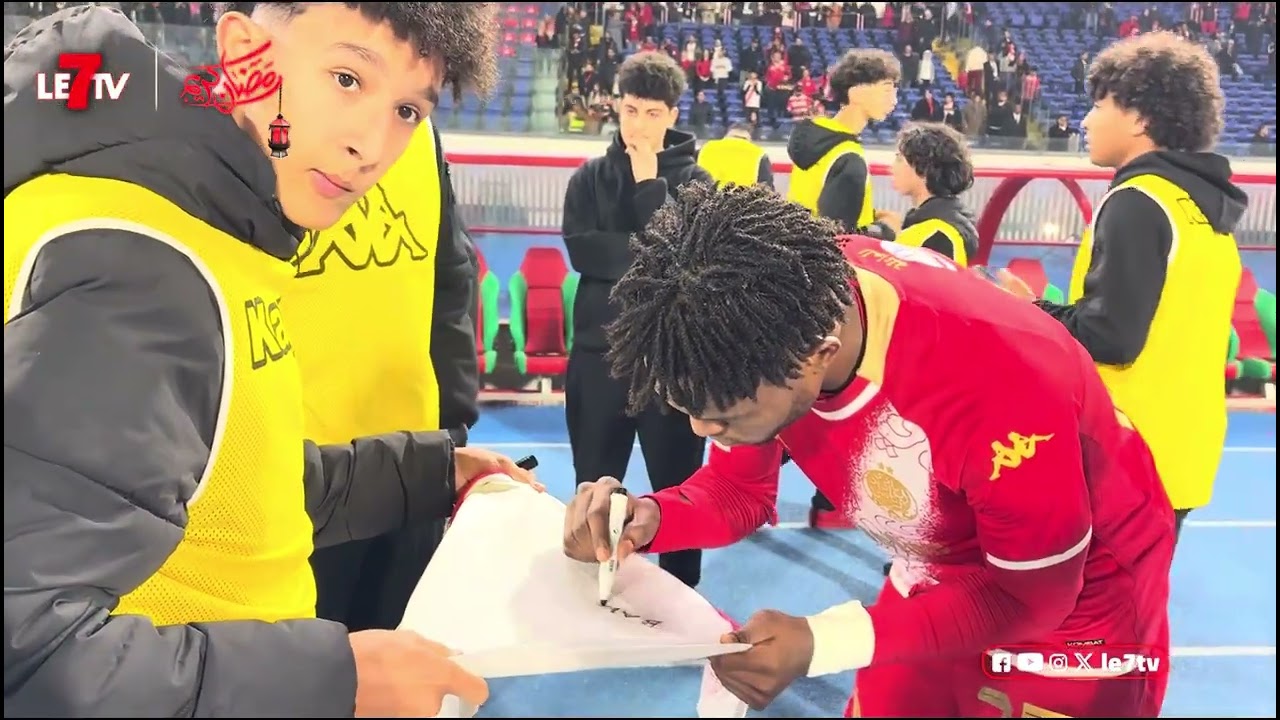 كواليس نهاية قمة الوداد ونهضة بركان.. فرحة لاعبي الوداد/ ردة فعل ايت منا والجماهير/ حسرة لاعبي بركان