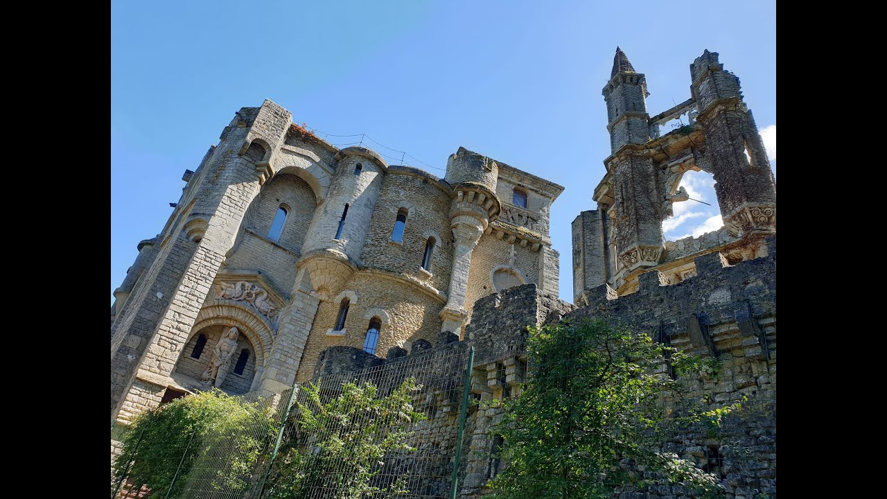 Le château de Boulogne et ses co-châtelains lors de son ouverture exceptionnelle.