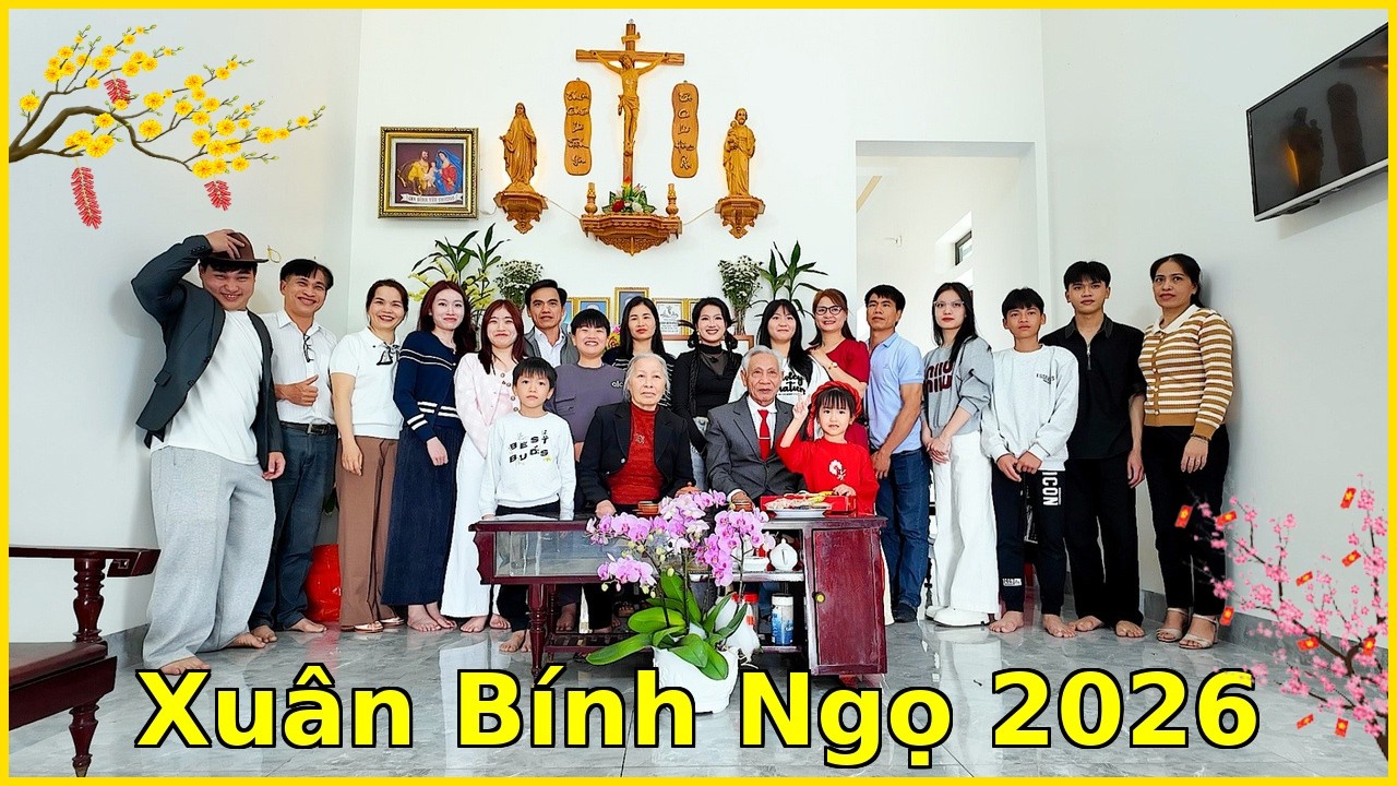 Xuân Bính Ngọ 2026 - Ngày Xuân Về Với Gia Đình