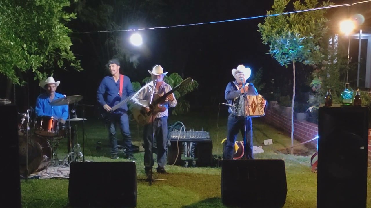 El 4 a Arturo [La Traicion Arturo Beltran ]- Inolvidables Del Norte [En Vivo]