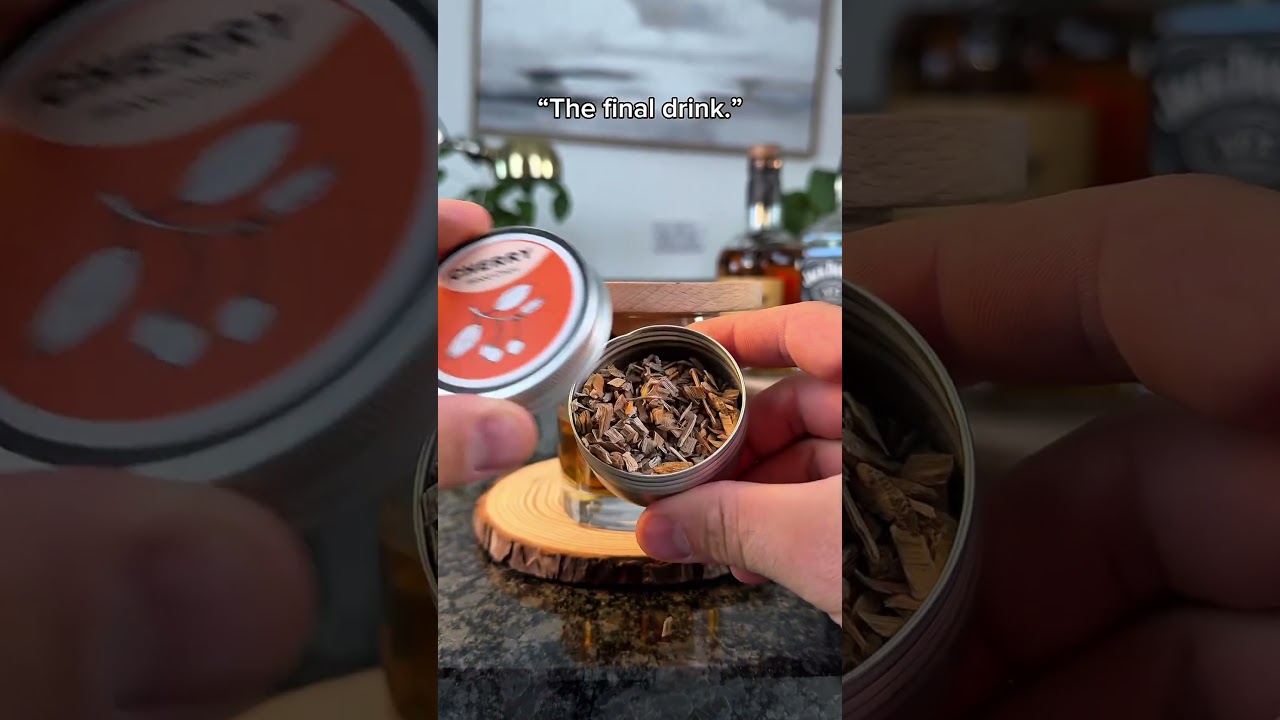 Get the smoker from LlNK lN BlO 😮&zwj;💨🤌🏼 #oldfashioned #whisky #usa🇺🇸