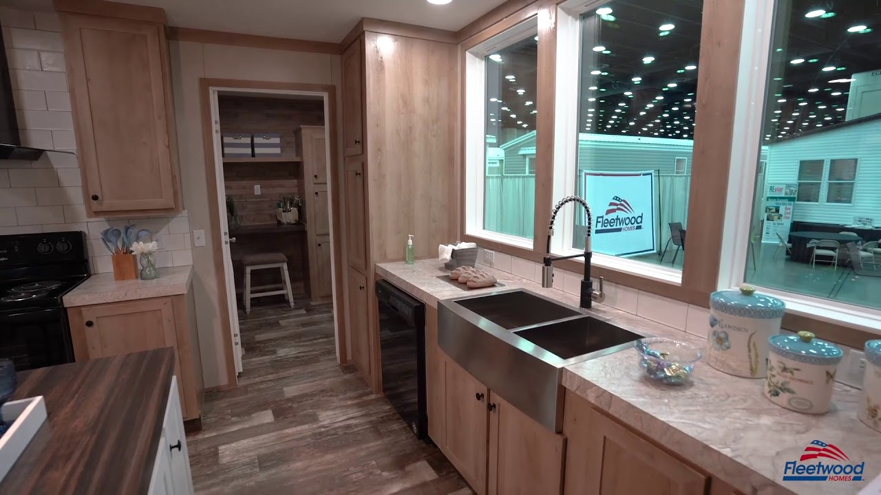 Ridgetop Mobile Home - Factory Expo Home Centers