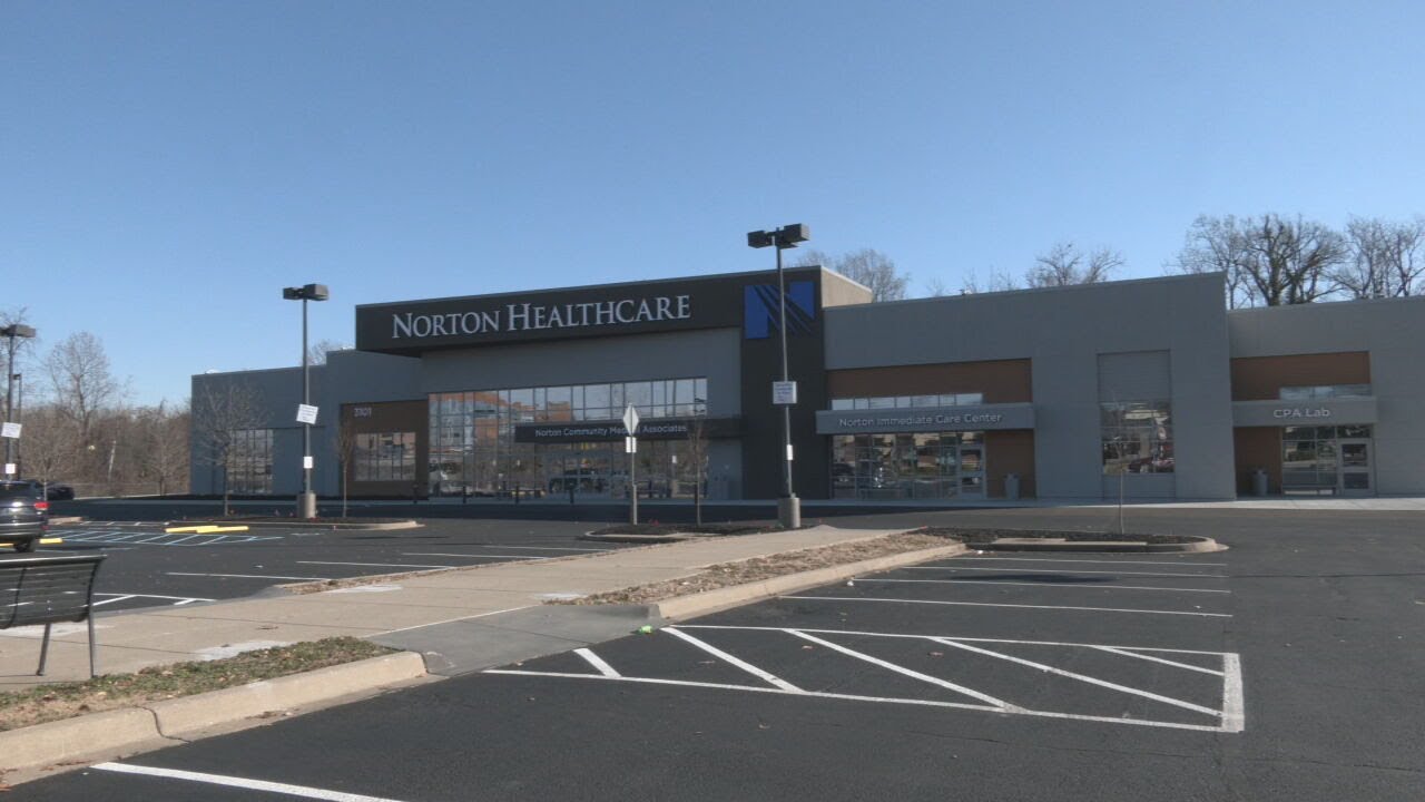 Norton Immediate Care Center opens in former site of Walmart