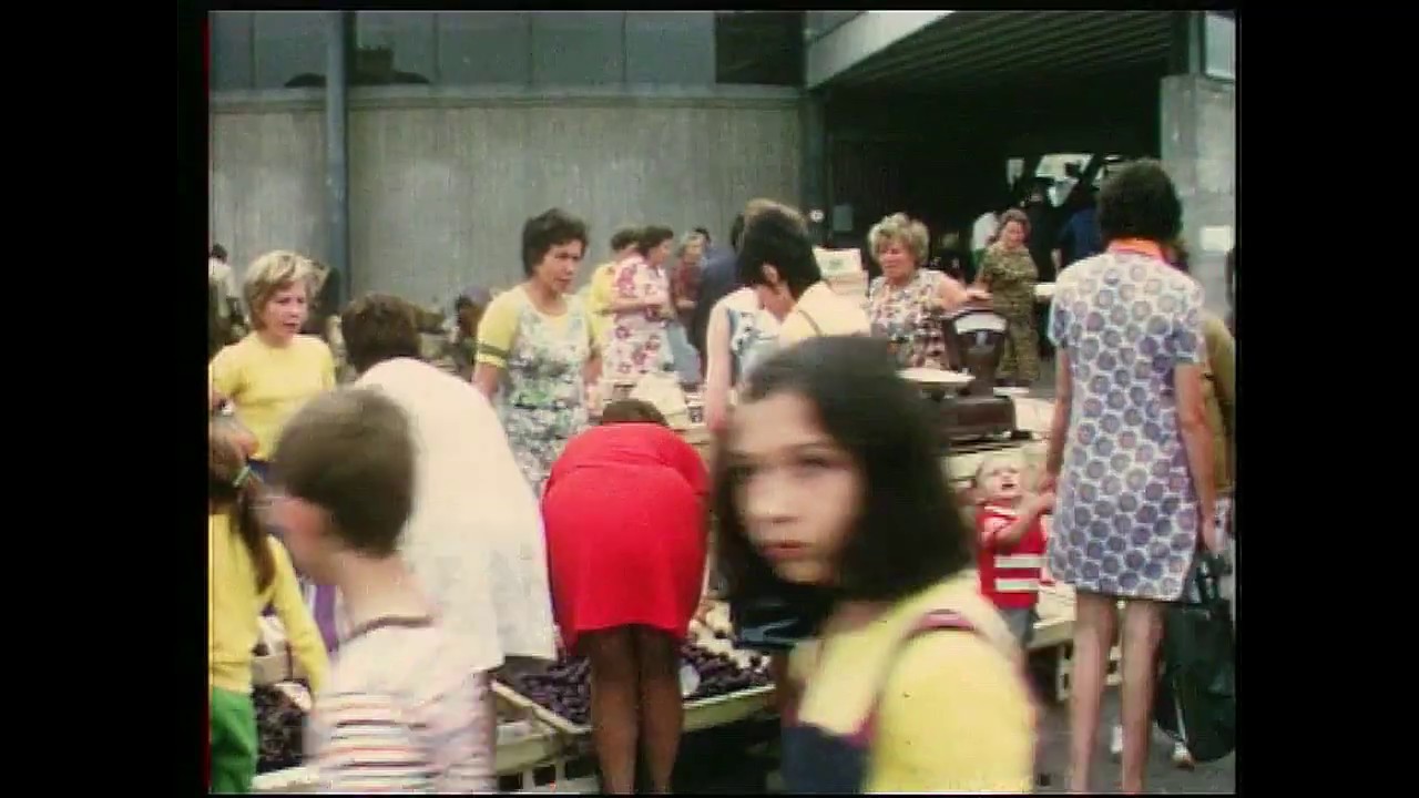 Halles et marché de Merville à Lorient en 1973
