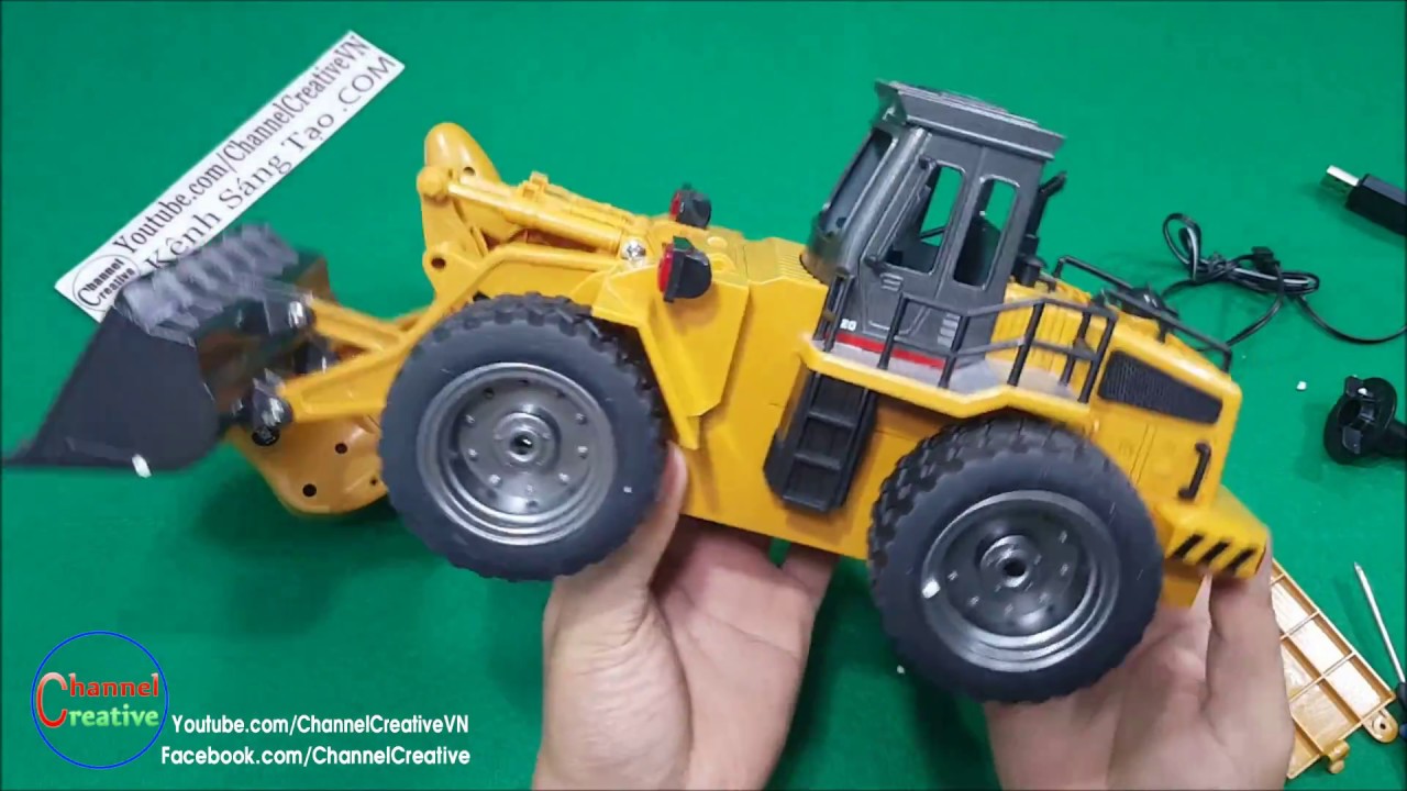 RC Bulldozer - Test VS RC Excavator - Huina Toys