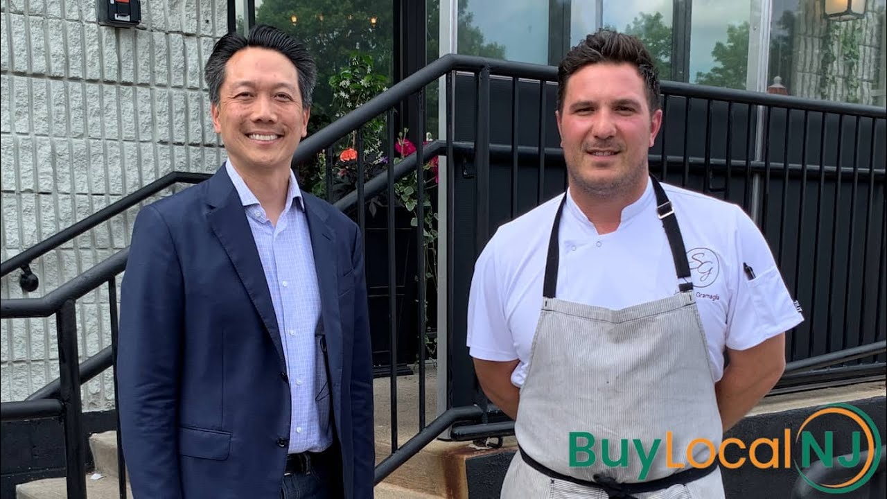 Saly G's Restaurant and Tavern | Old Italian Meets New in Warren
