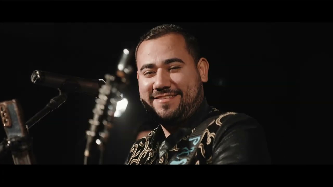Los Del Sierreño Ft Los De La B - Soy El Mismo 