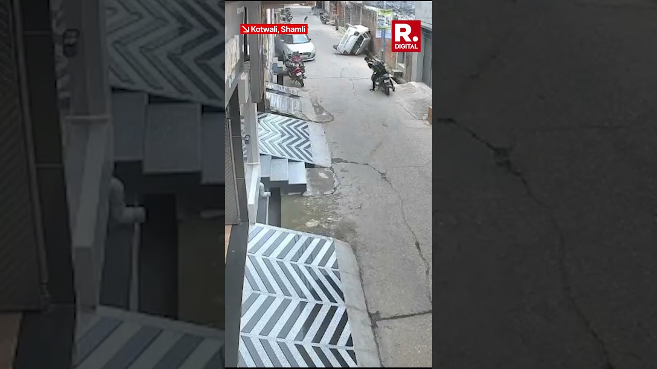 Car Overturns After Collision in Shamli Gagan Vihar