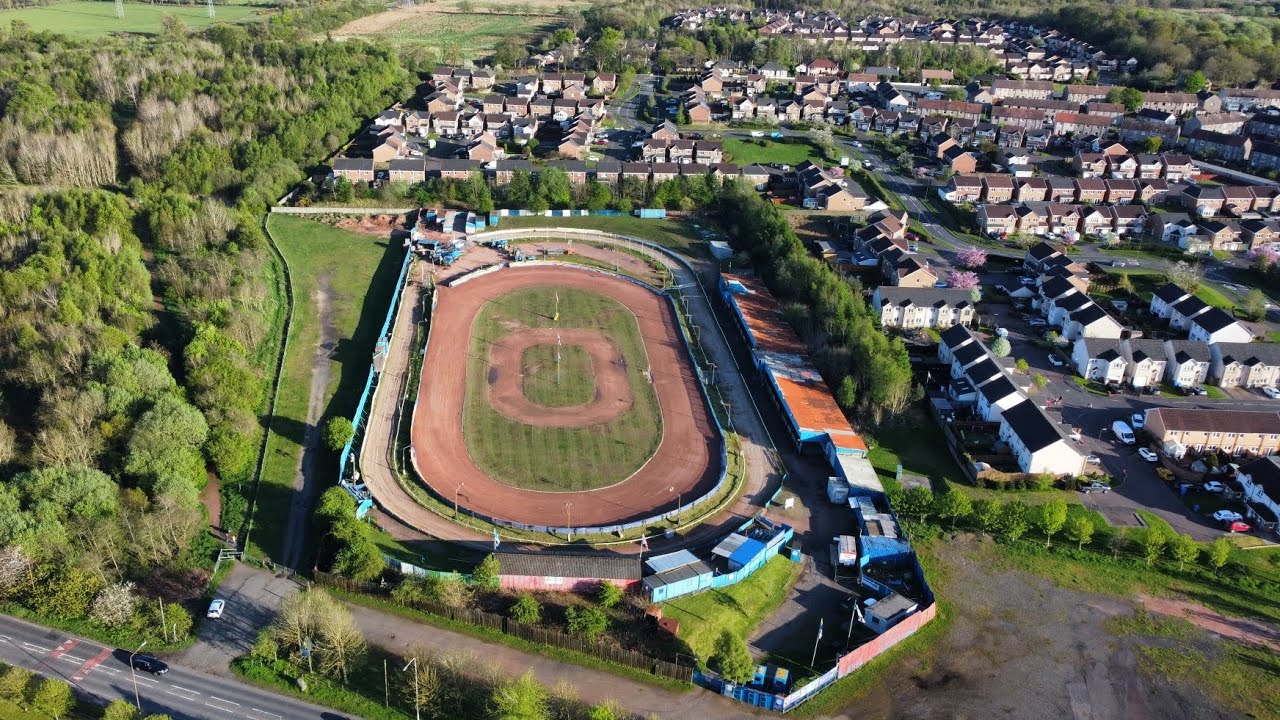 Flying around Armadale Speedway 🏴󠁧󠁢󠁳󠁣󠁴󠁿