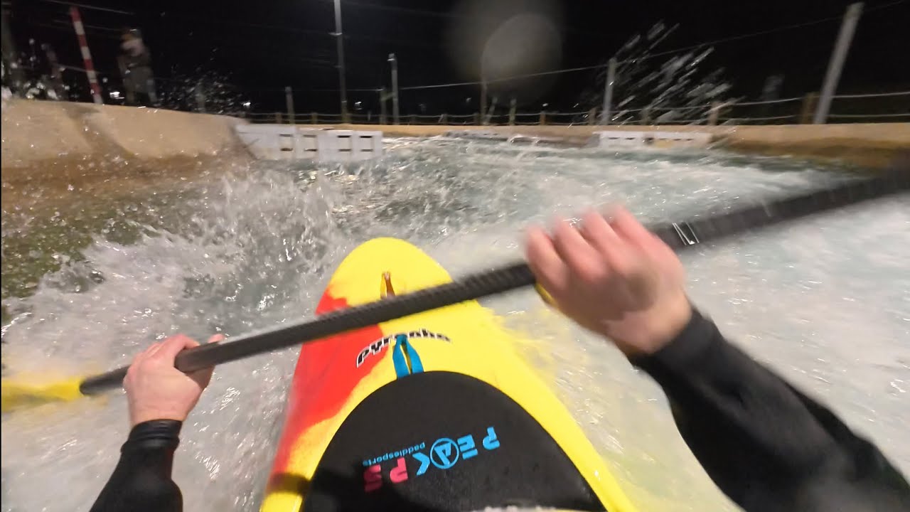 Pyranha Storm demo paddle
