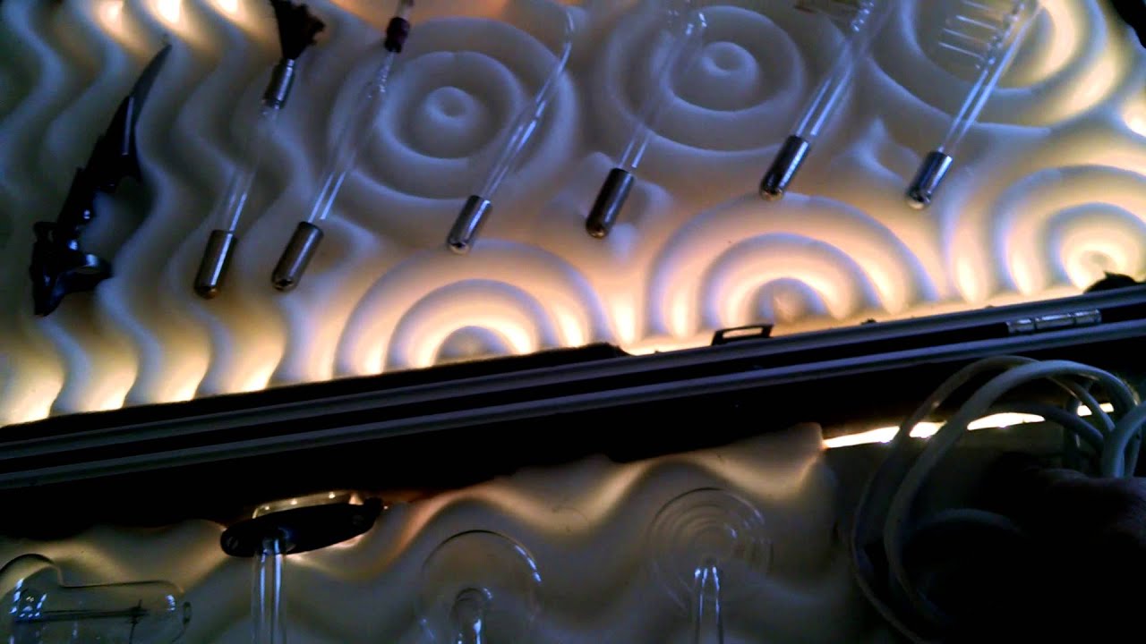 Violet wand (neon wand) travel case modification