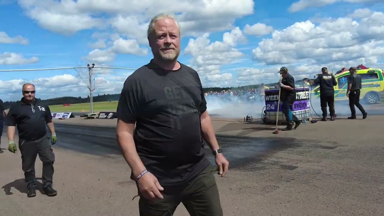 @StreetWeekSweden dala Järna dag 2 många 4 sekunders repor🇺🇸🇸🇪💪 Burnout, depå med elsparkcykel ➡️👍