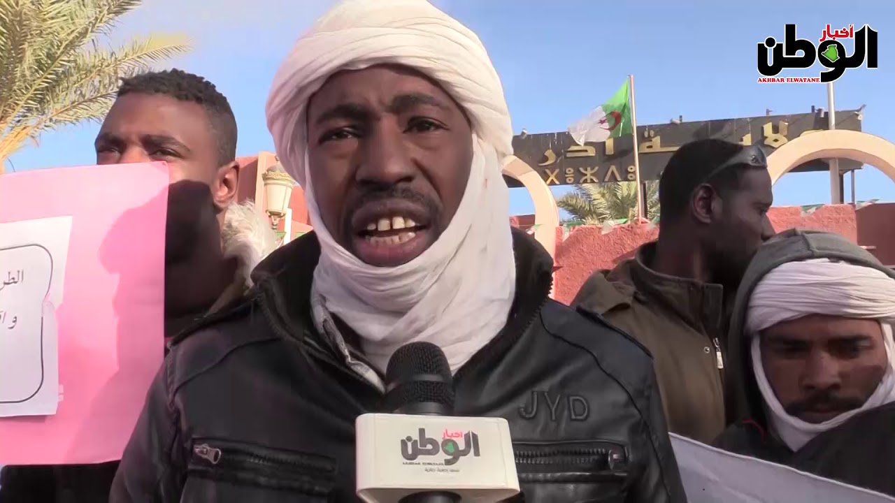 أدرار: سكان بلدية أقبلي في وقفة احتجاجية للمطالبة بحق منطقتهم في التنمية