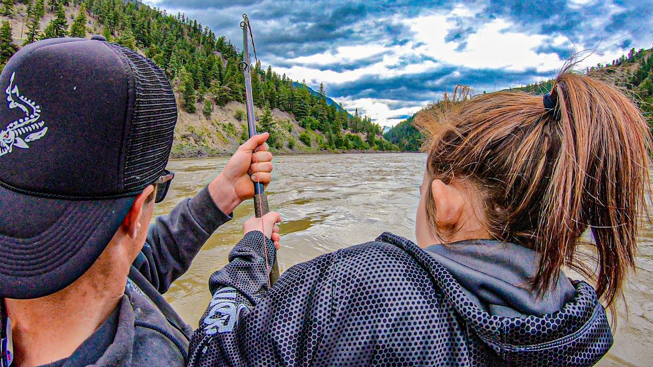 It took TWO PEOPLE to land ONE FISH!