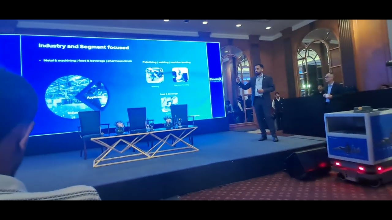 ElevateX 2026 bringing together Universal Robots (UR) and Mobile Industrial Robots (MiR)