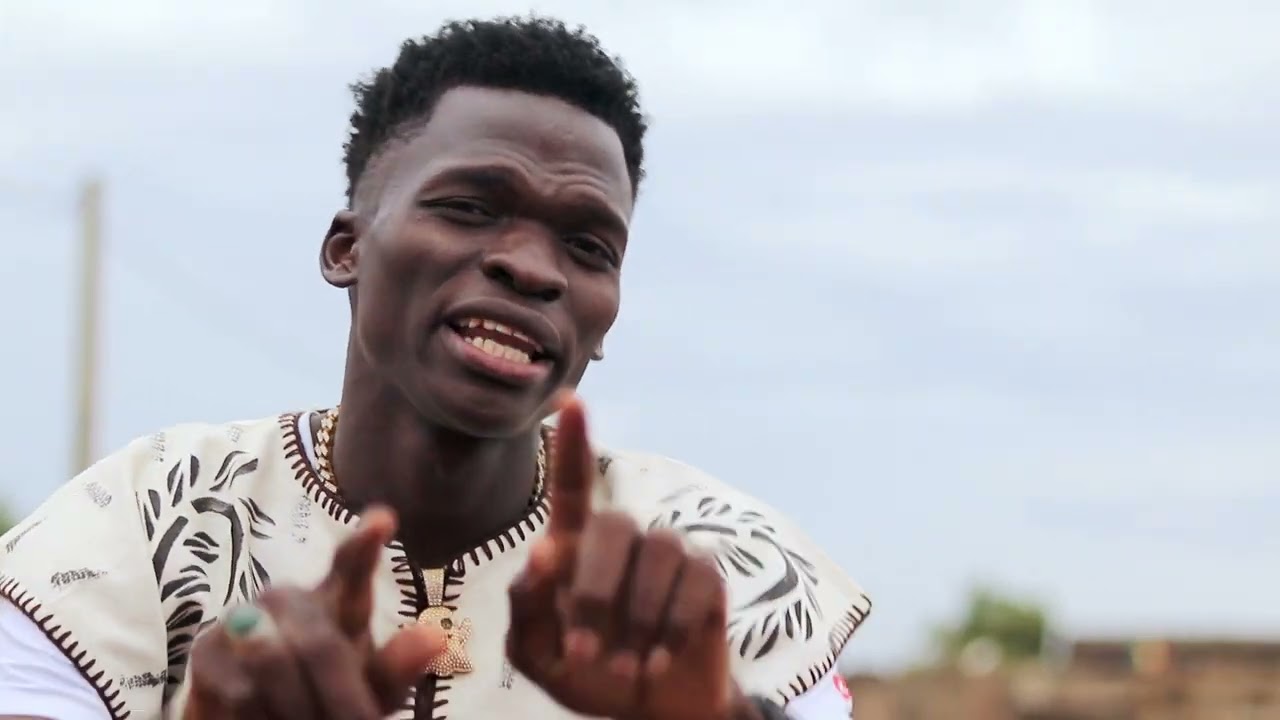 Baniko Abou Flow - Batoss (Clip Officiel 2022)