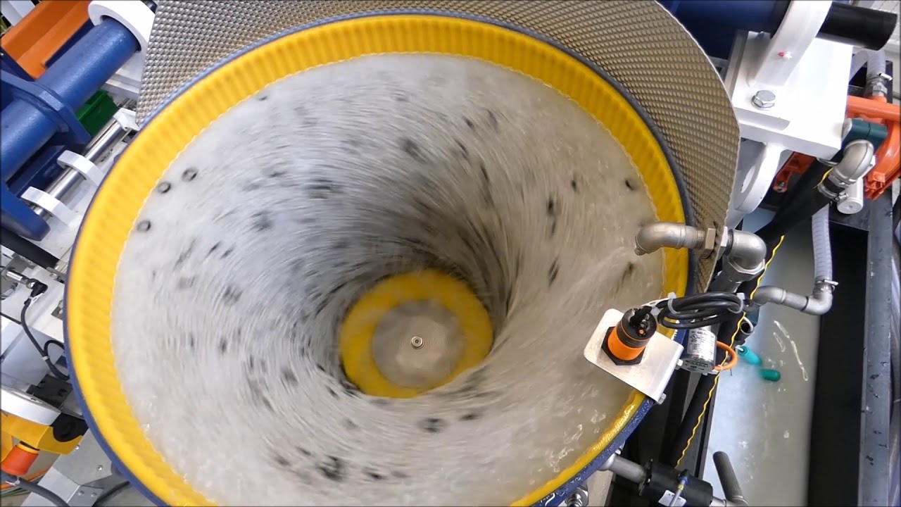 How to deflash rubber O-Rings within one process (HD)