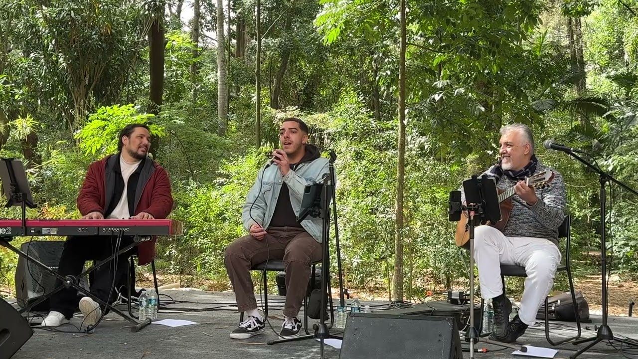 All of me Léo Lima cantando no dia dos pais, no Parque Vicentina Aranha 