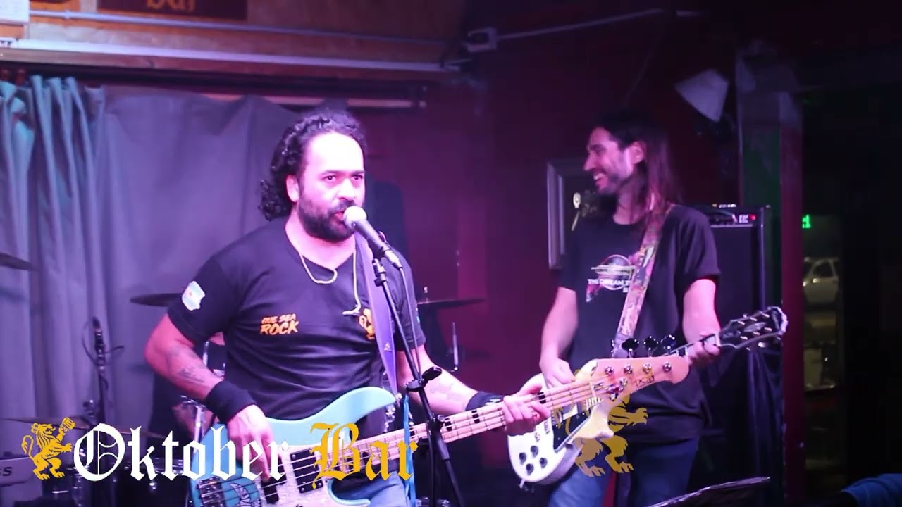 La Renga - Triste Cancion De Amor - Trio Bar