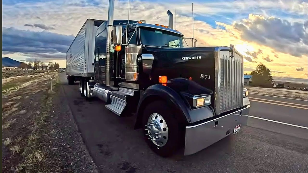 OQUE FALAR DO KIKO BONESI? (W900 Kenworth)