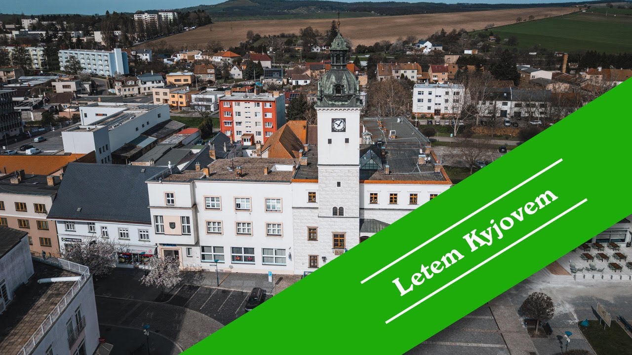 Kr&aacute;lovsk&eacute; město Kyjov z dronu