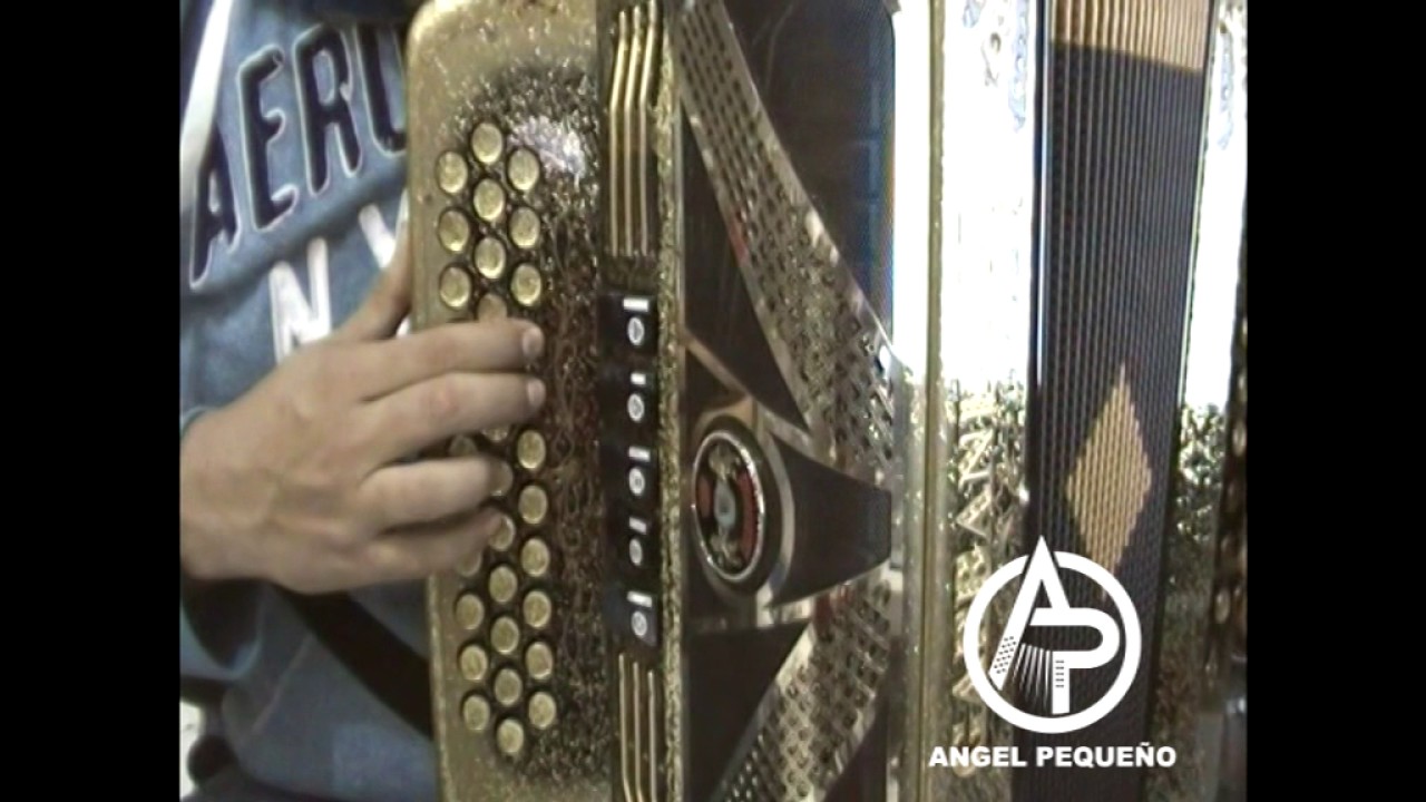 Tutorial de Acordeon El Espejo Cornelio Reyna