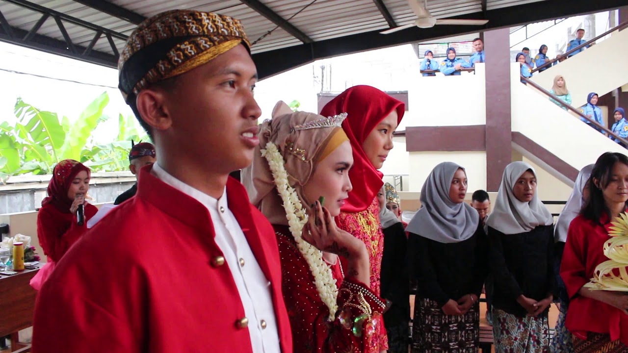 KELAS 12 SMA NIKAH ?!!