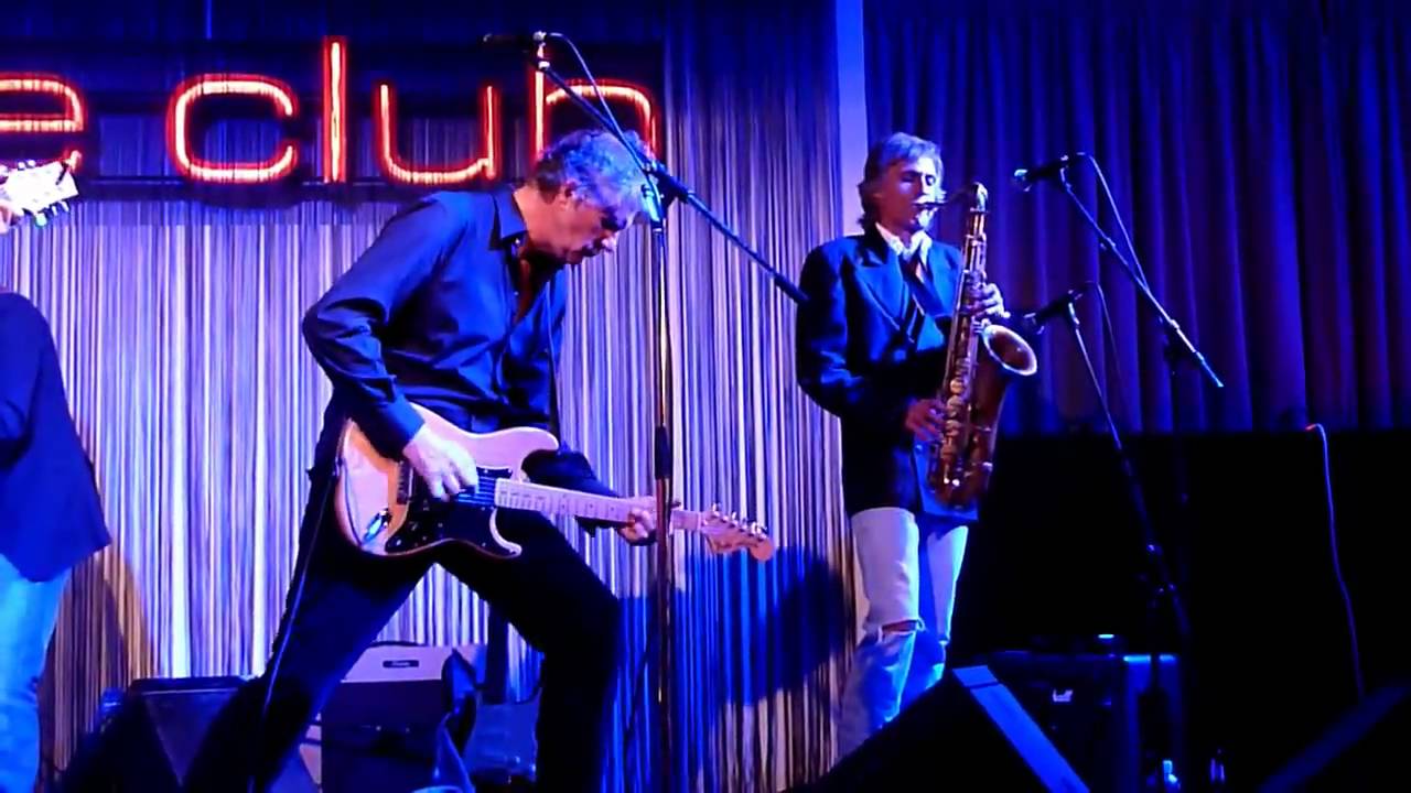 Sultans Of Swing - John Illsley & Chris White from Dire Straits in Hamburg 14.05.2010