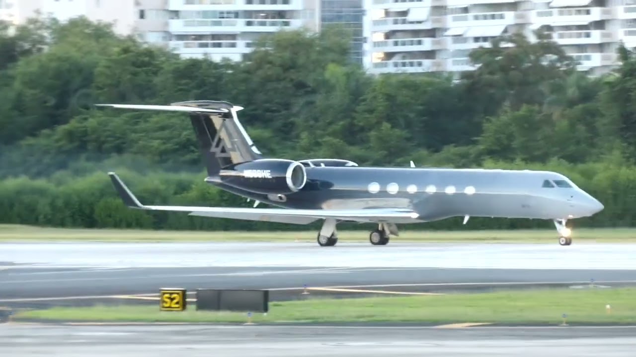 Gulfstream G450 - N888HE - Takeoff from Luis Munoz Marin
