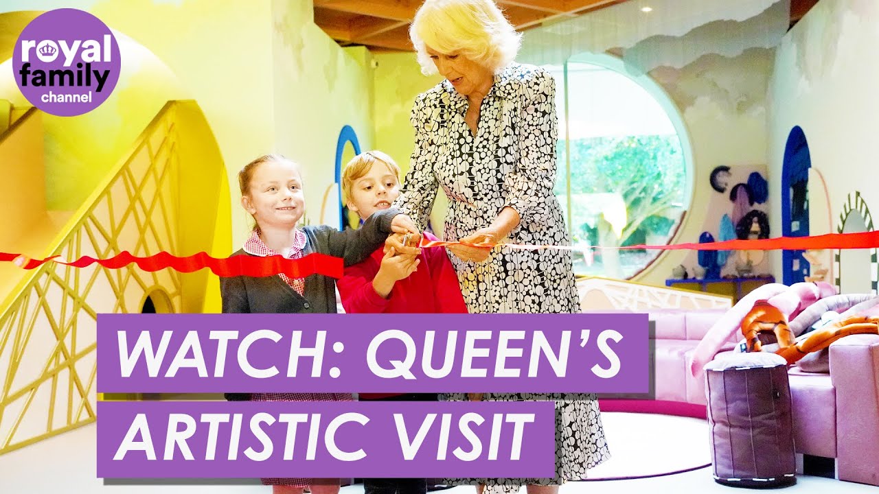 ВИДЕО: Queen празднует открытие новых творческих пространств в картинной галерее Далича