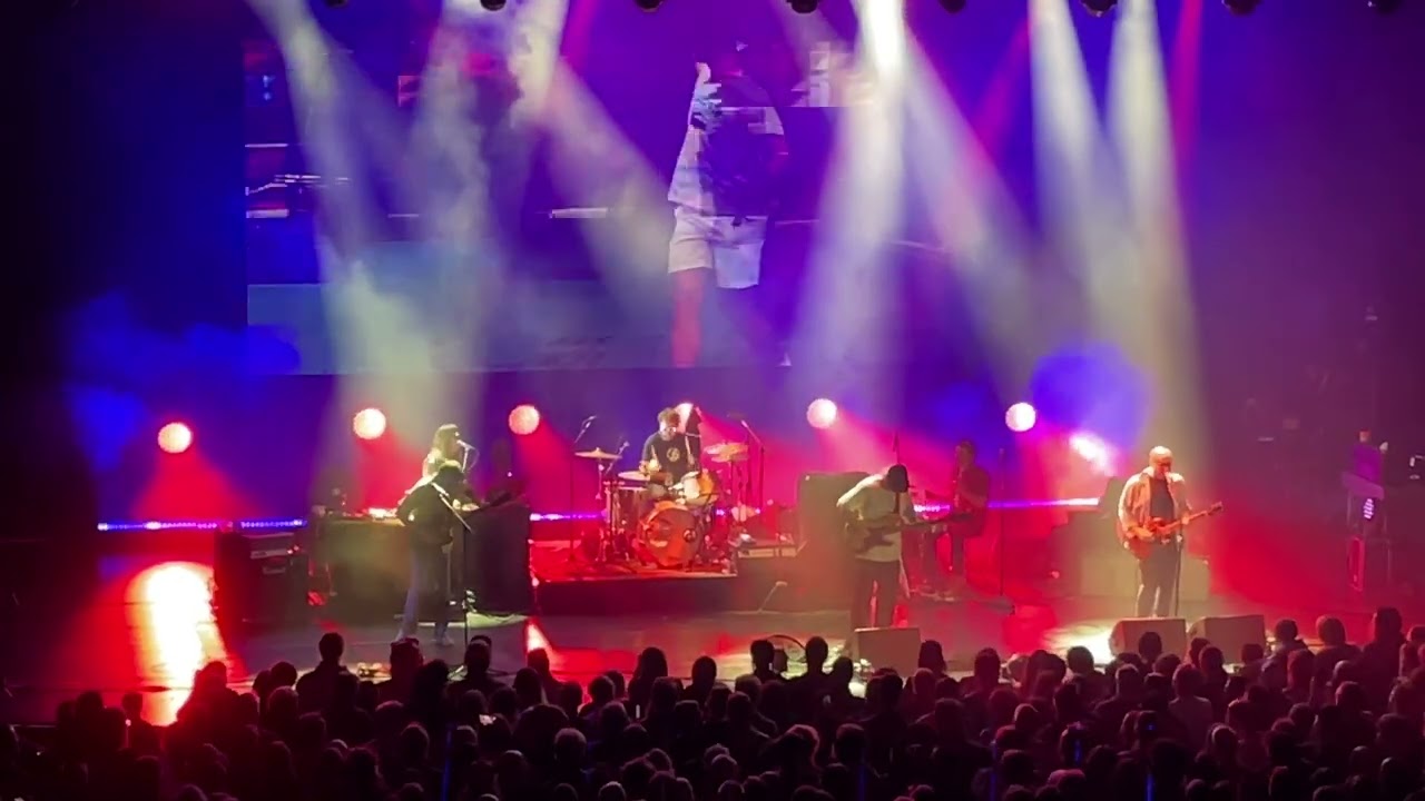 Pavement - Date w/IKEA [Live at Cirkus, Stockholm, 31/10 2022]