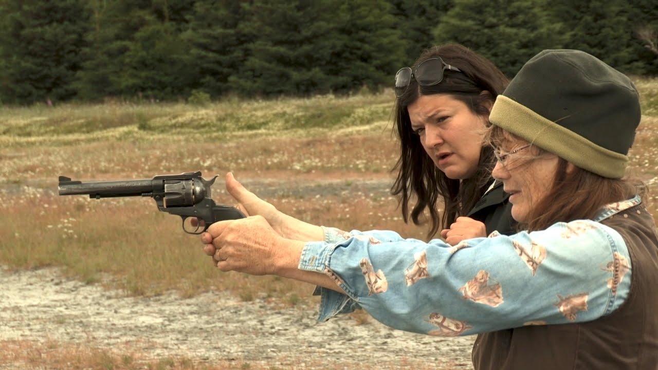 Homestead Hacks: Charlotte Shoots | Alaska: The Last Frontier