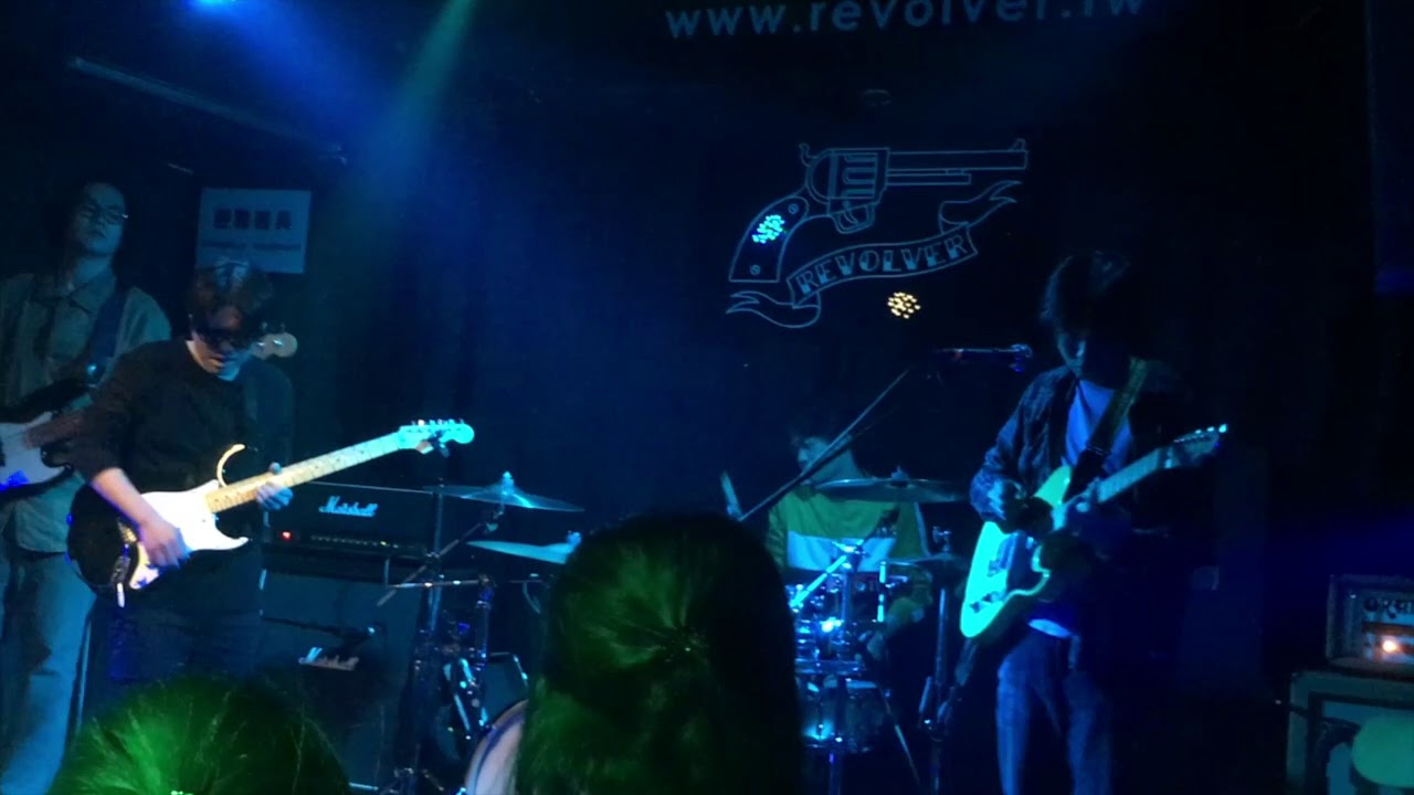 COLD DEW / 舊時 @Revolver